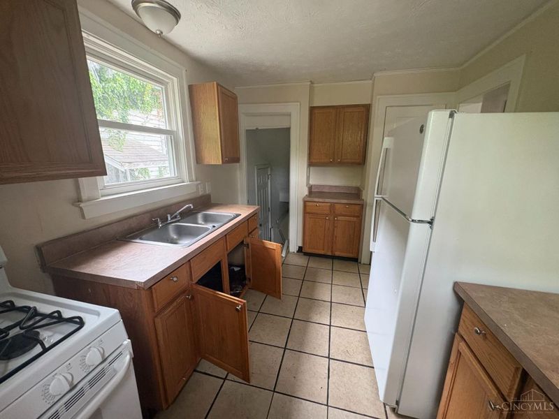 6808 Betts Avenue, North College Hill, OH 45239 Photo 4