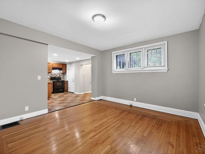 3017 Montana Avenue, Cincinnati, OH 45211 Photo 10