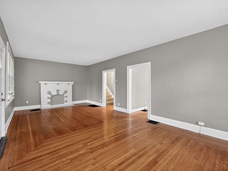 3017 Montana Avenue, Cincinnati, OH 45211 Photo 4
