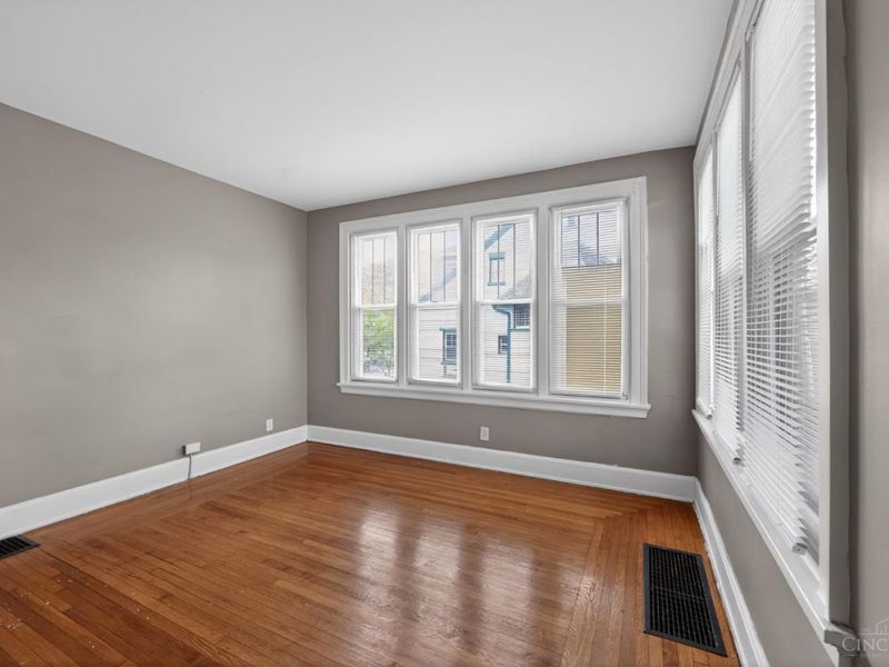 3017 Montana Avenue, Cincinnati, OH 45211 Photo 9