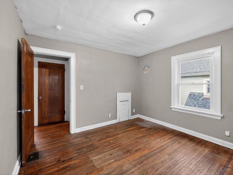 2738 Montana Avenue, Cincinnati, OH 45211 Photo 15
