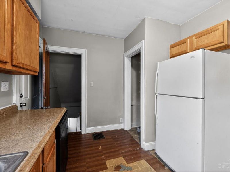 2738 Montana Avenue, Cincinnati, OH 45211 Photo 21