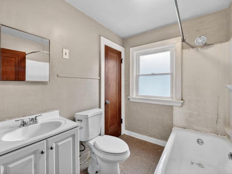 2738 Montana Avenue, Cincinnati, OH 45211 Photo 29