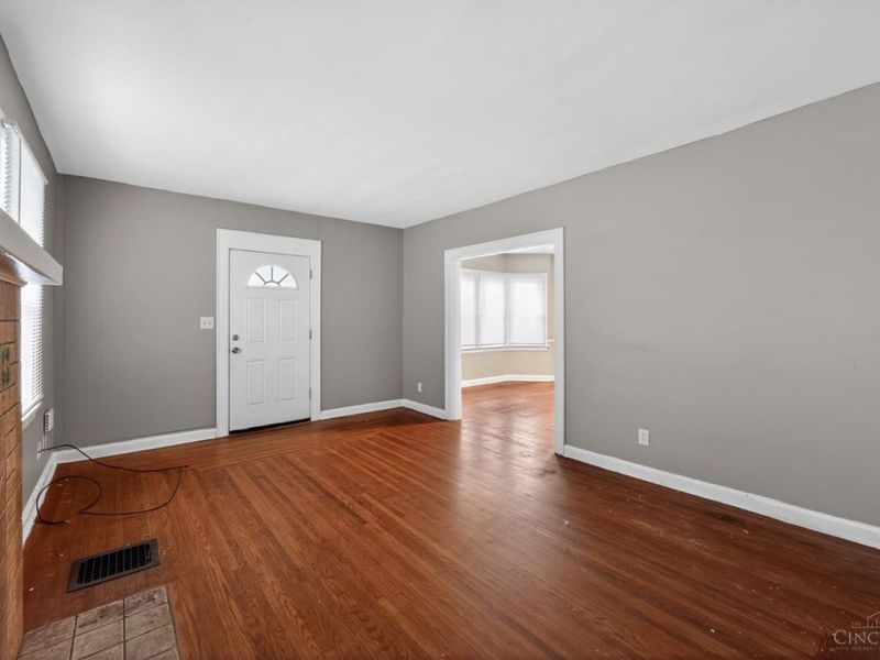 2738 Montana Avenue, Cincinnati, OH 45211 Photo 5