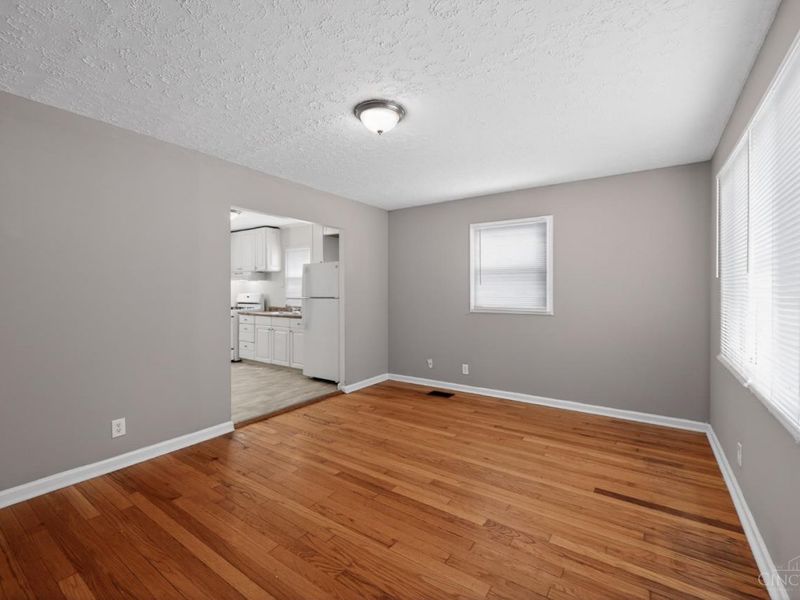 1923 Ashbrook Drive, Cincinnati, OH 45238 Photo 12