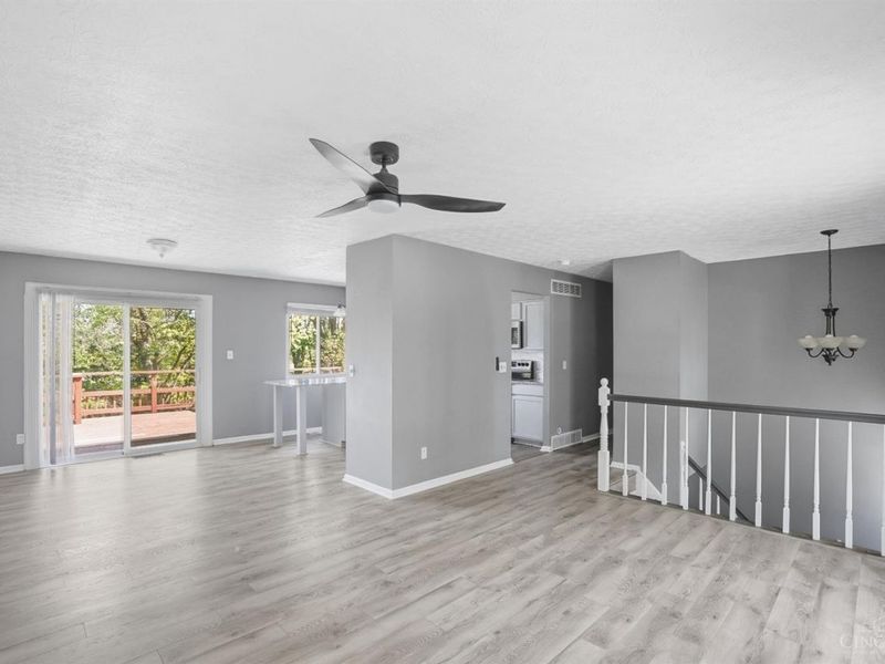 6570 Knottypine Drive, Cincinnati, OH 45230 Photo 7
