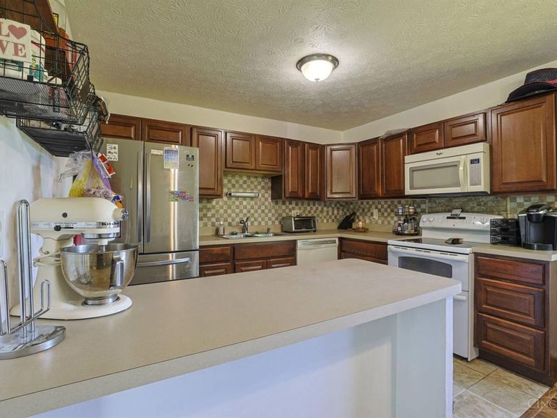 11287 Templeton Drive, Colerain Township, OH 45251 Photo 11