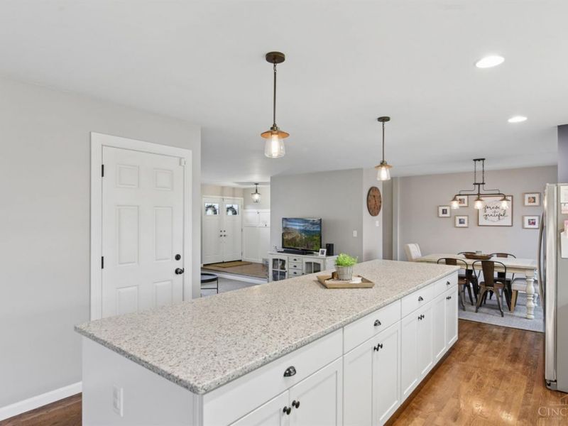 6250 Elmhill Court, Green Township, OH 45248 Photo 18