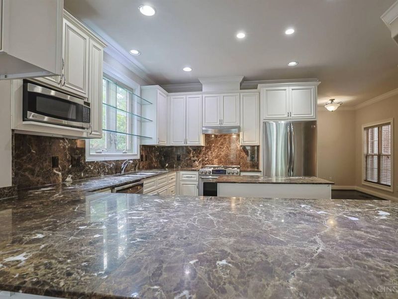 8731 Kenwood Road, Sycamore Township, OH 45242 Photo 20