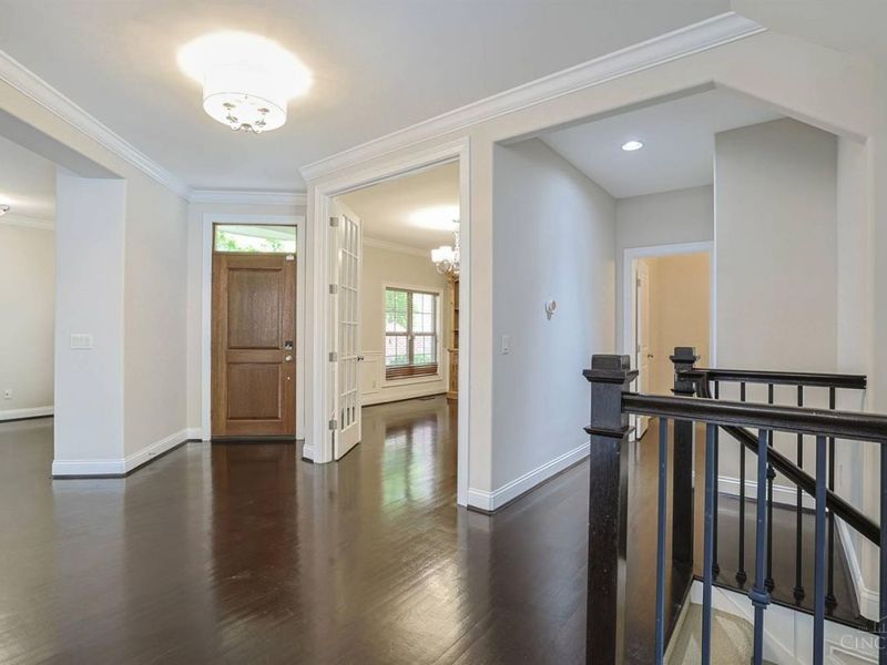 8731 Kenwood Road, Sycamore Township, OH 45242 Photo 6