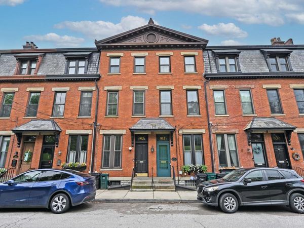 915 Paradrome Street, Cincinnati, OH 45202