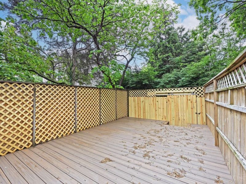 915 Paradrome Street, Cincinnati, OH 45202 Photo 11