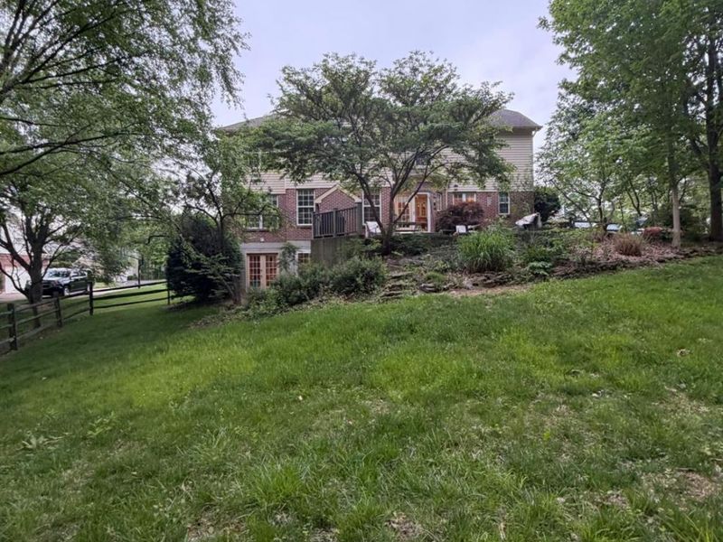 1038 Westchester Way, Union Twp, OH 45244 Photo 4