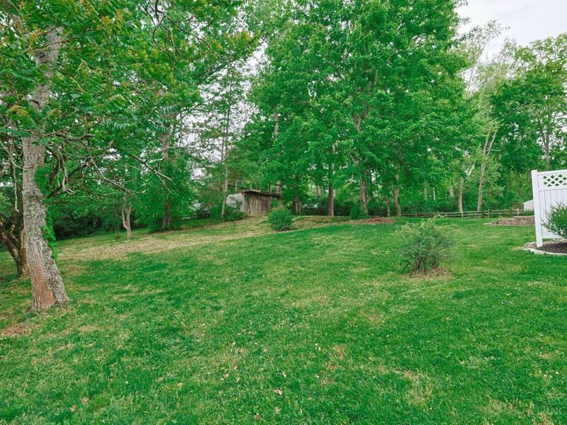 9695 Loveland Madeira Road, Symmes Township, OH 45140 Photo 35