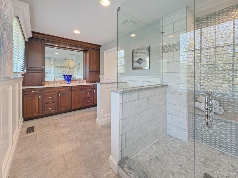143 Churchill Court, Loveland, OH 45140 Photo 33