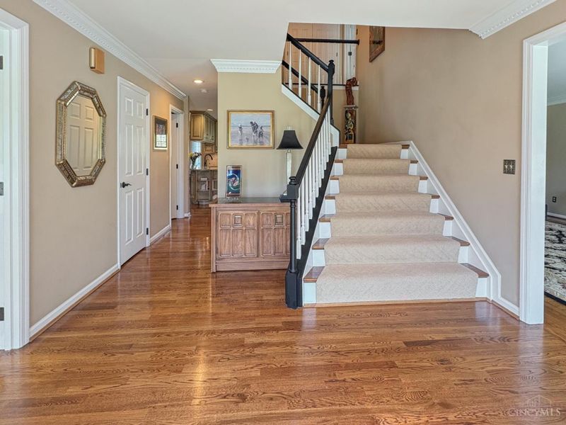 143 Churchill Court, Loveland, OH 45140 Photo 6