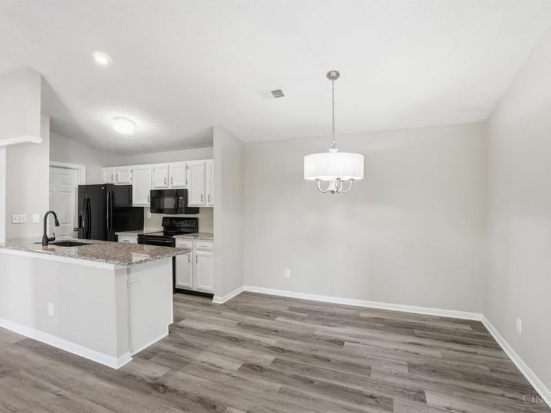 8900 Eagleview Drive, Unit 11, West Chester, OH 45069 Photo 29