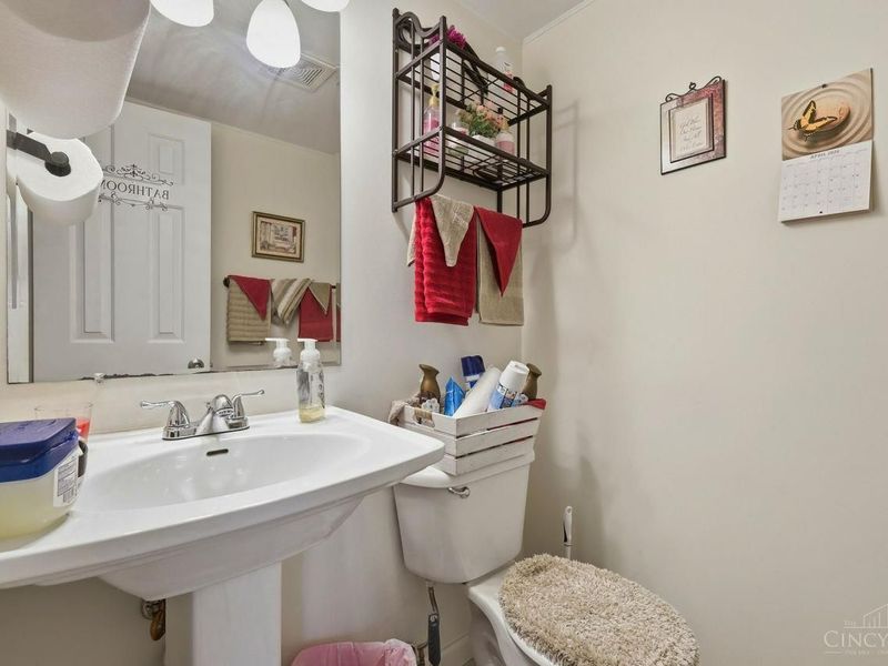 9419 Haddington Court, Unit 160, Colerain Township, OH 45251 Photo 26