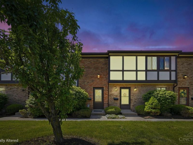 9419 Haddington Court, Unit 160, Colerain Township, OH 45251 Photo 3