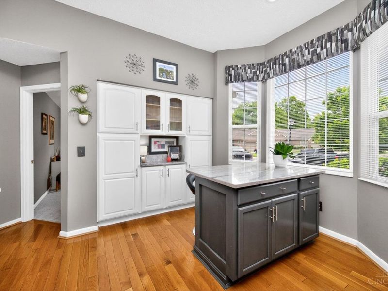 5953 Castlewood Crossing, Miami Twp, OH 45150 Photo 15