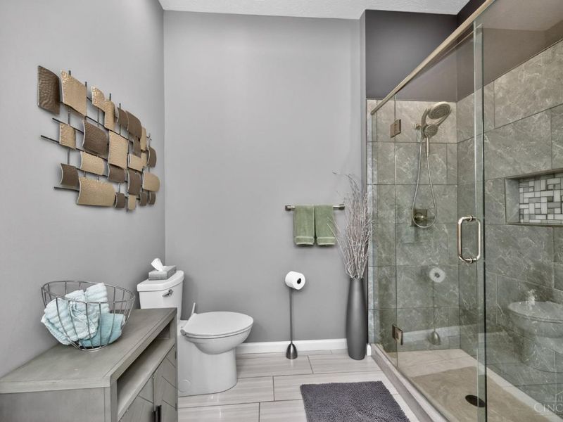 5953 Castlewood Crossing, Miami Twp, OH 45150 Photo 21