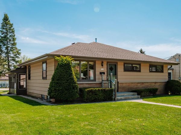 5525 Leroy AVENUE, Milwaukee, WI 53220