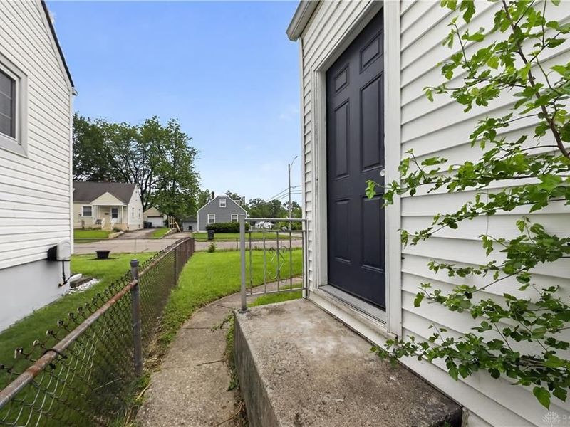 4545 Greenwich Village Avenue, Dayton, OH 45406 Photo 5