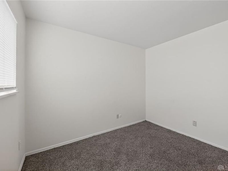 4436 Procuniar Drive, Huber Heights, OH 45424 Photo 12