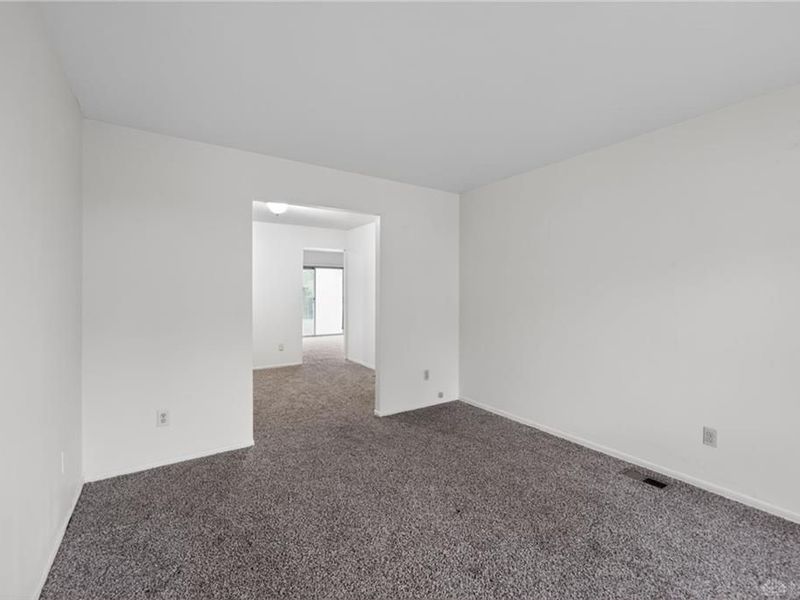 4436 Procuniar Drive, Huber Heights, OH 45424 Photo 16