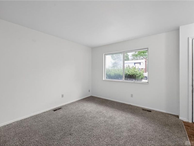 4436 Procuniar Drive, Huber Heights, OH 45424 Photo 8
