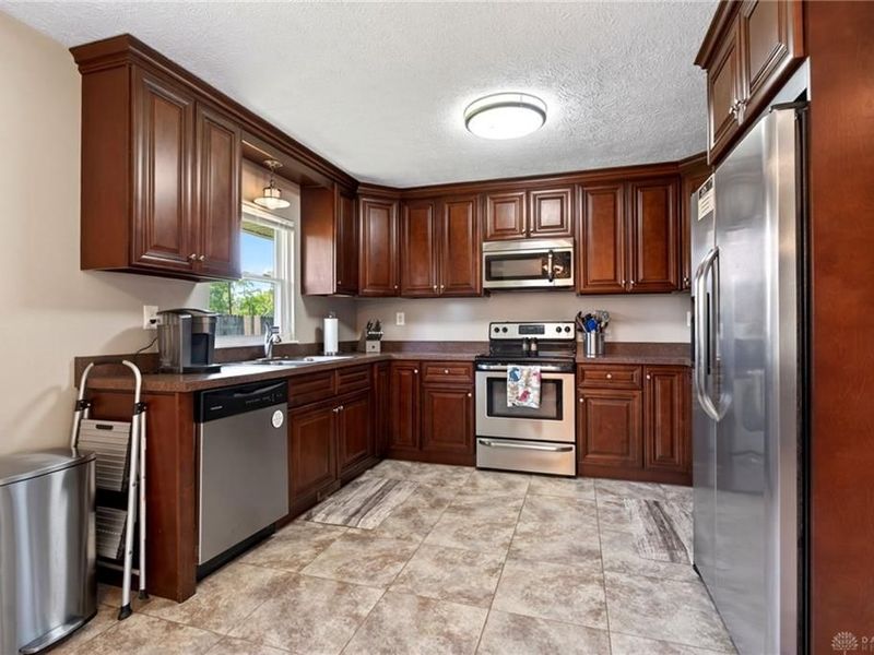 1311 E Market Street, Germantown, OH 45327 Photo 14