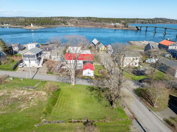 11 Pleasant Street , Lubec, ME 04652