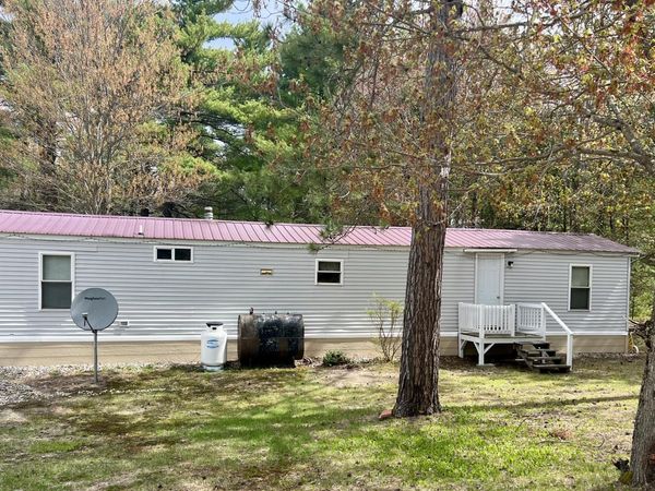 18 Mountain View Avenue , Brownfield, ME 04010