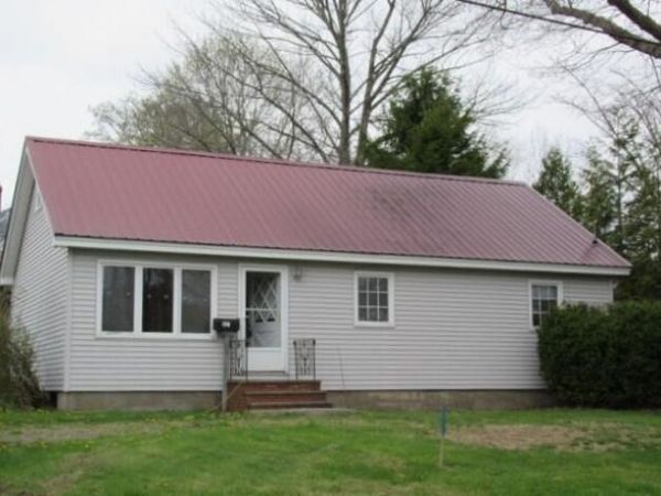 137 Union Street , Belfast, ME 04915