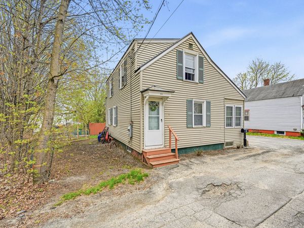 2 Grove Court, Waterville, ME 04901