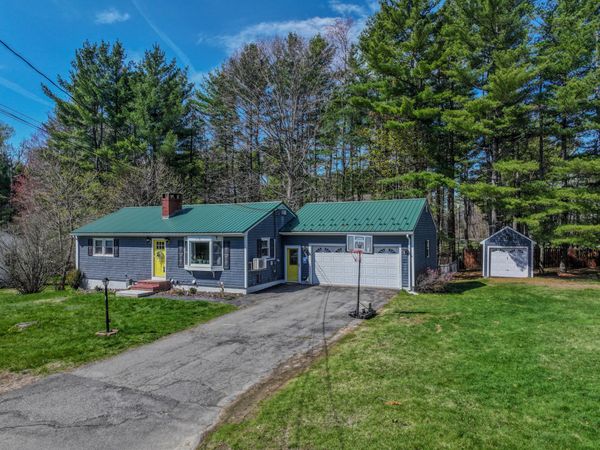 25 Arbor Drive , Veazie, ME 04401