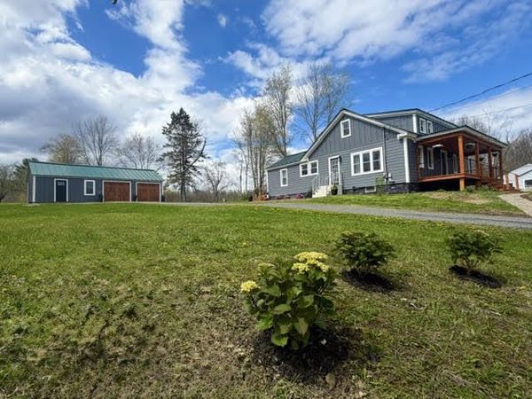 31 Neck Road , China, ME 04358