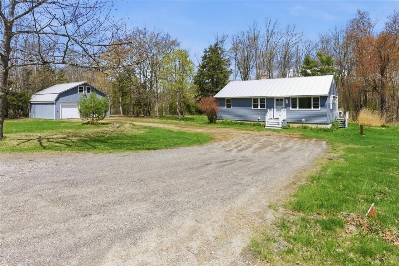 848 Whitefield Road, Pittston, ME 04345 Main Photo