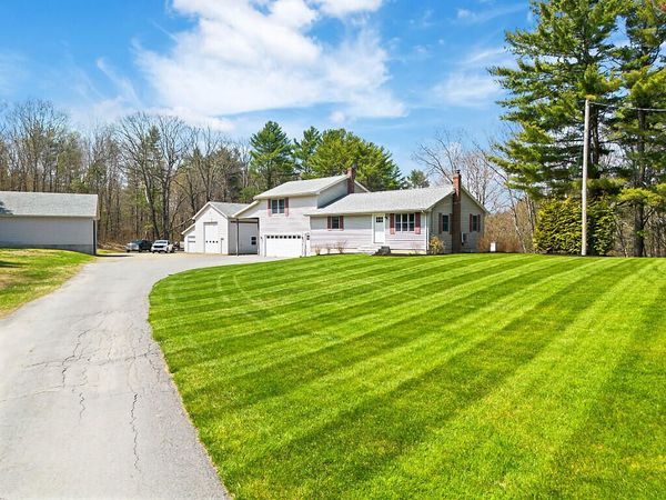 816 Riverside Drive, Augusta, ME 04330
