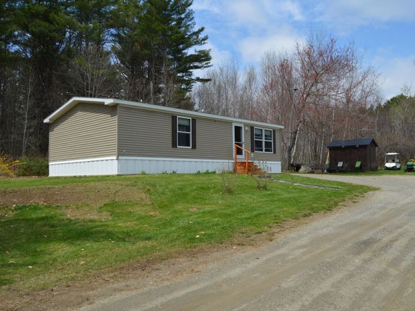 74 Turner Drive , Pittston, ME 04345