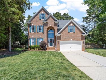 100 Mcnaughton Court, Garner, NC 27529