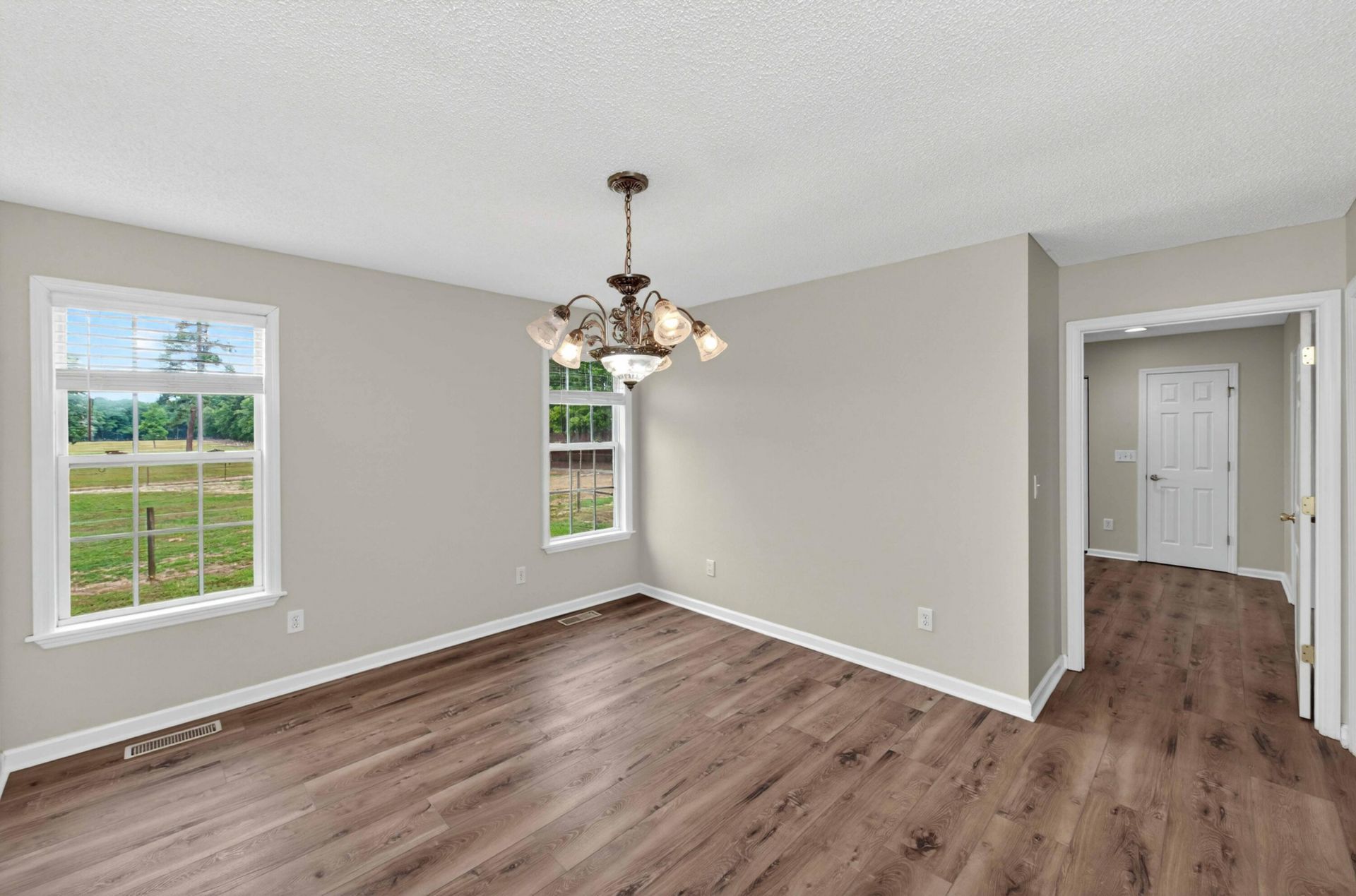 133 Rockin Horse Lane Photo 24