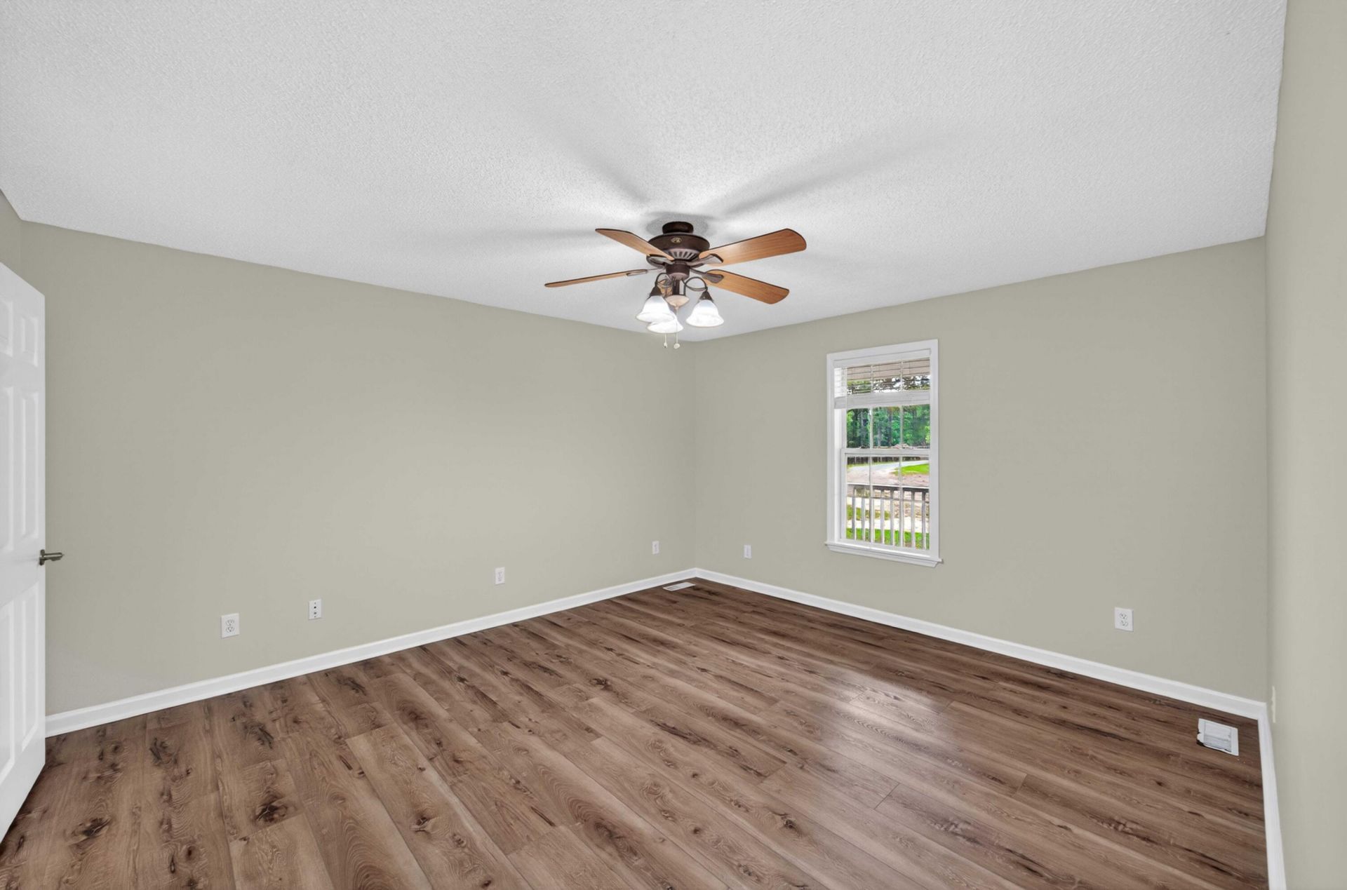133 Rockin Horse Lane Photo 29