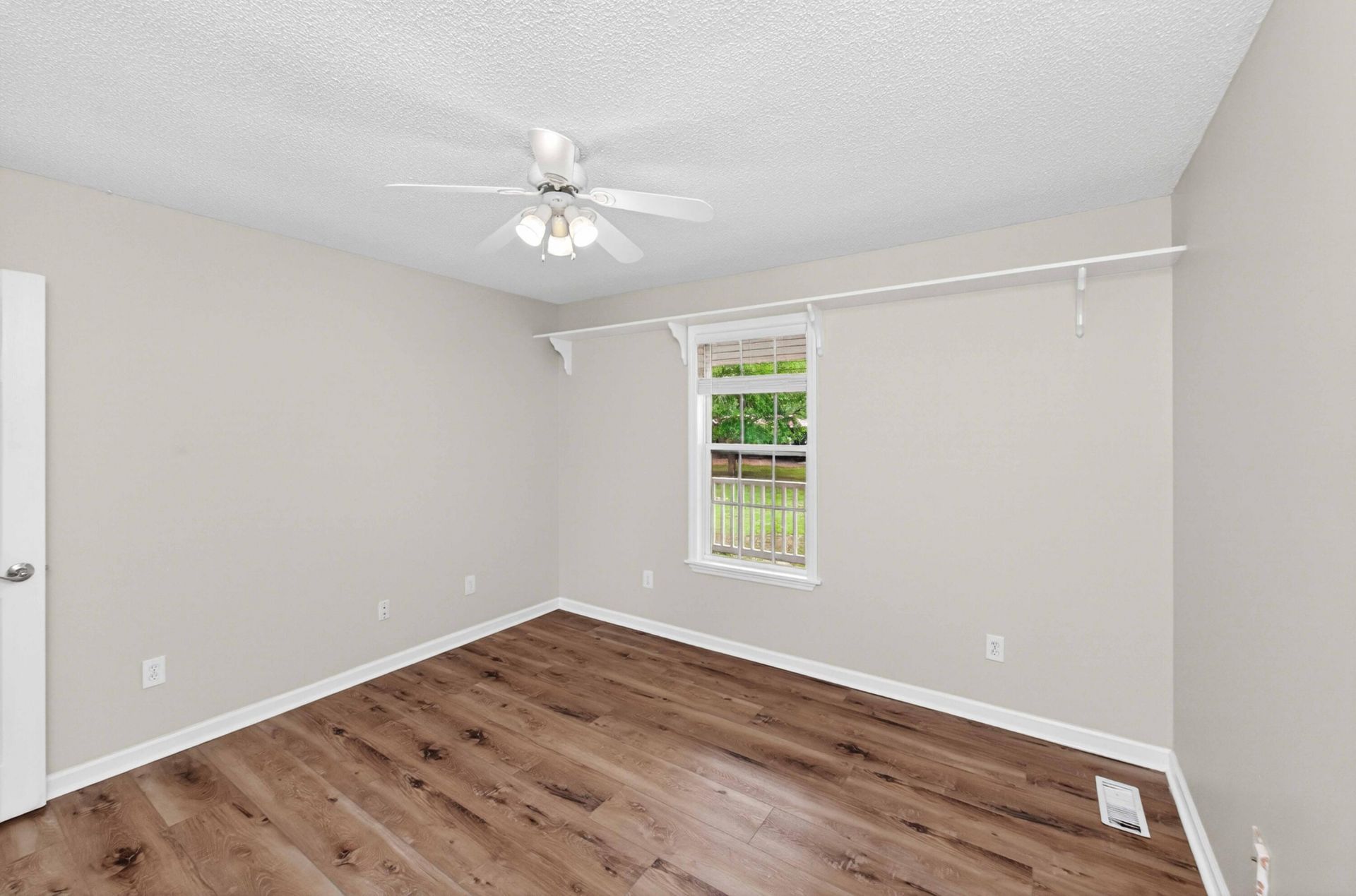 133 Rockin Horse Lane Photo 44