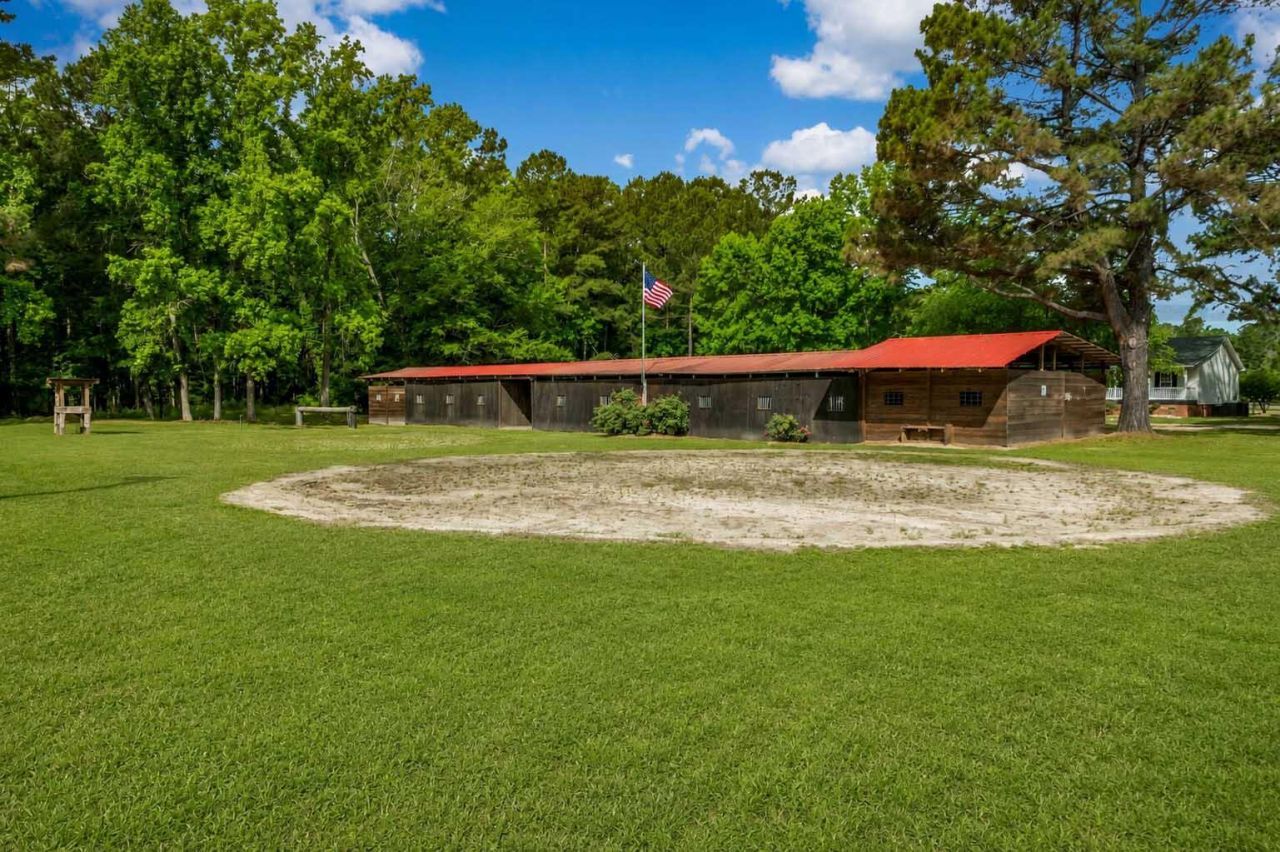 133 Rockin Horse Lane Photo 49