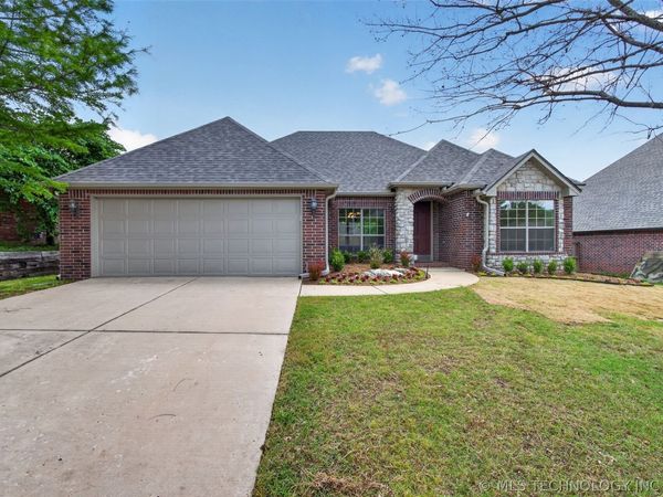 4526 E 141st Place S, Bixby, OK 74008
