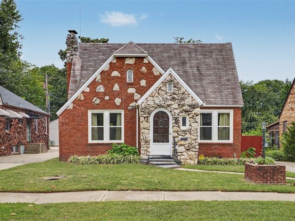 2636 E 14th Street, Tulsa, OK 74104