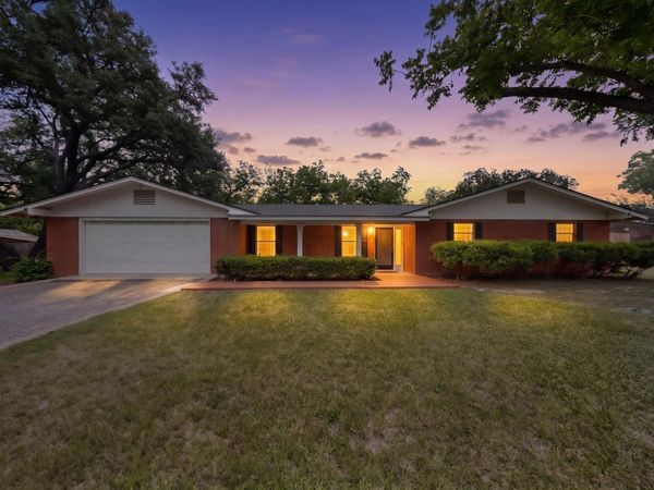11903 Mustang Chase, Austin, TX 78727