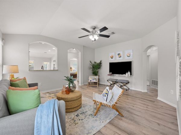 629 Pinnacle DR, Georgetown, TX 78626
