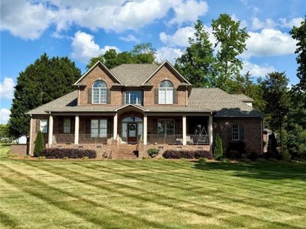 3542 Saddle Brook Drive, Trinity, NC 27370